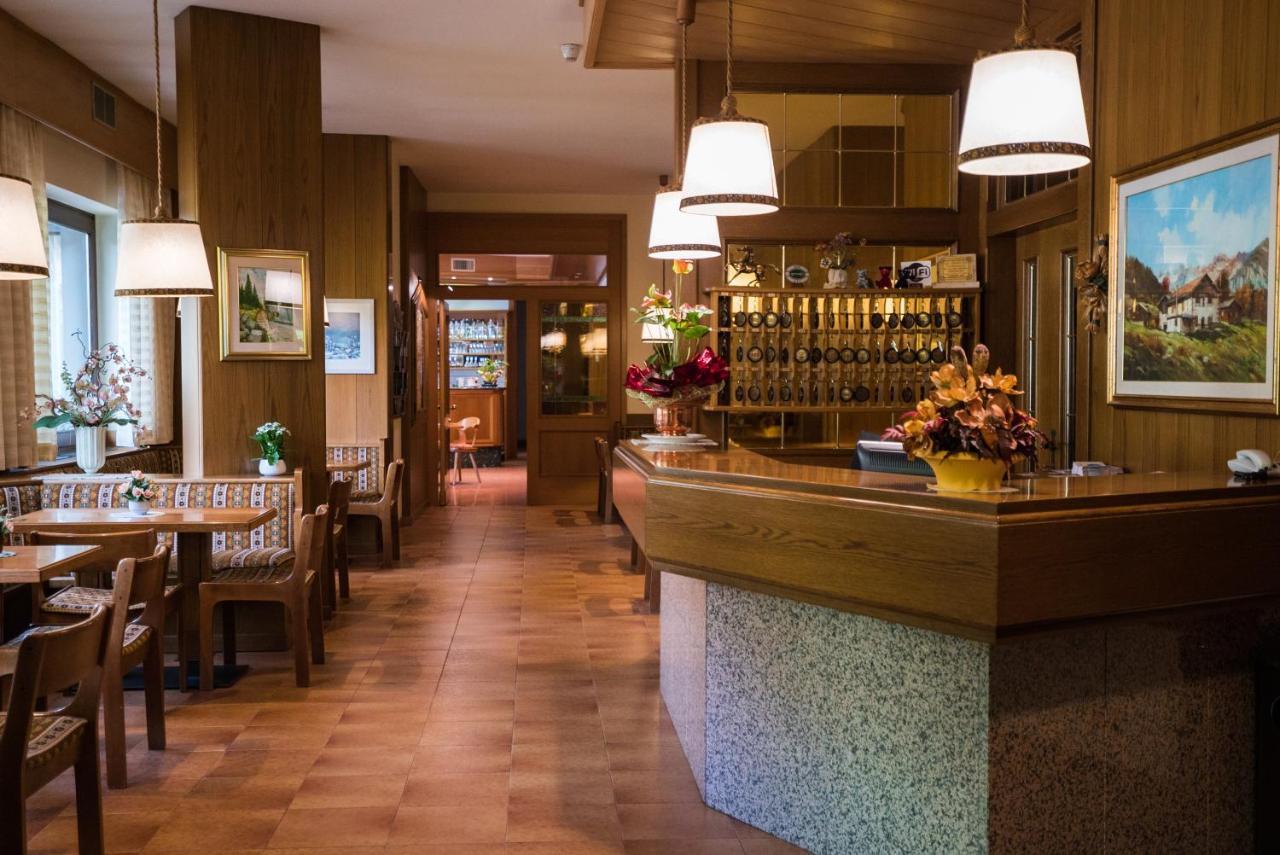 Hotel Rio Кадерцоне Екстер'єр фото