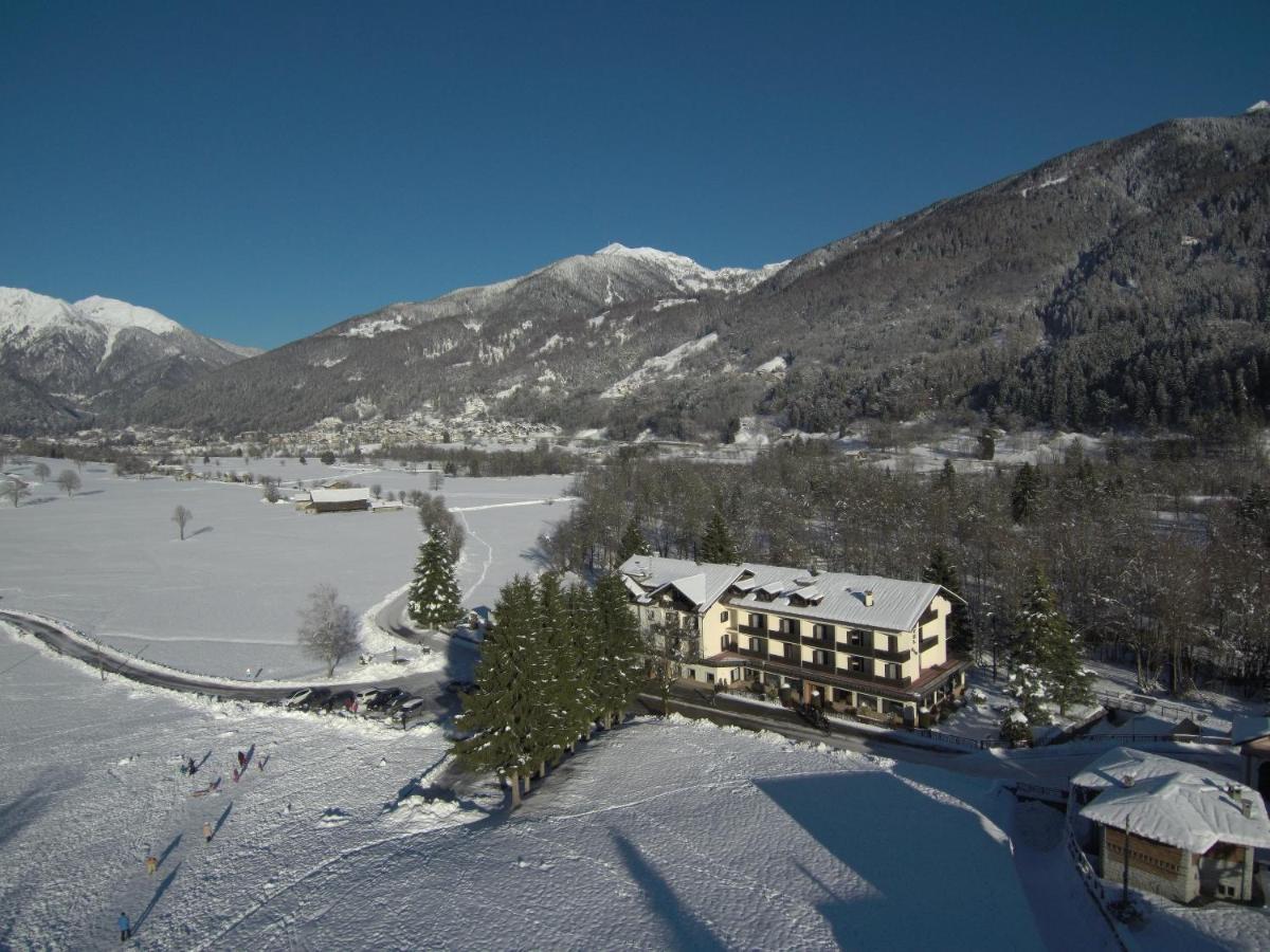 Hotel Rio Кадерцоне Екстер'єр фото