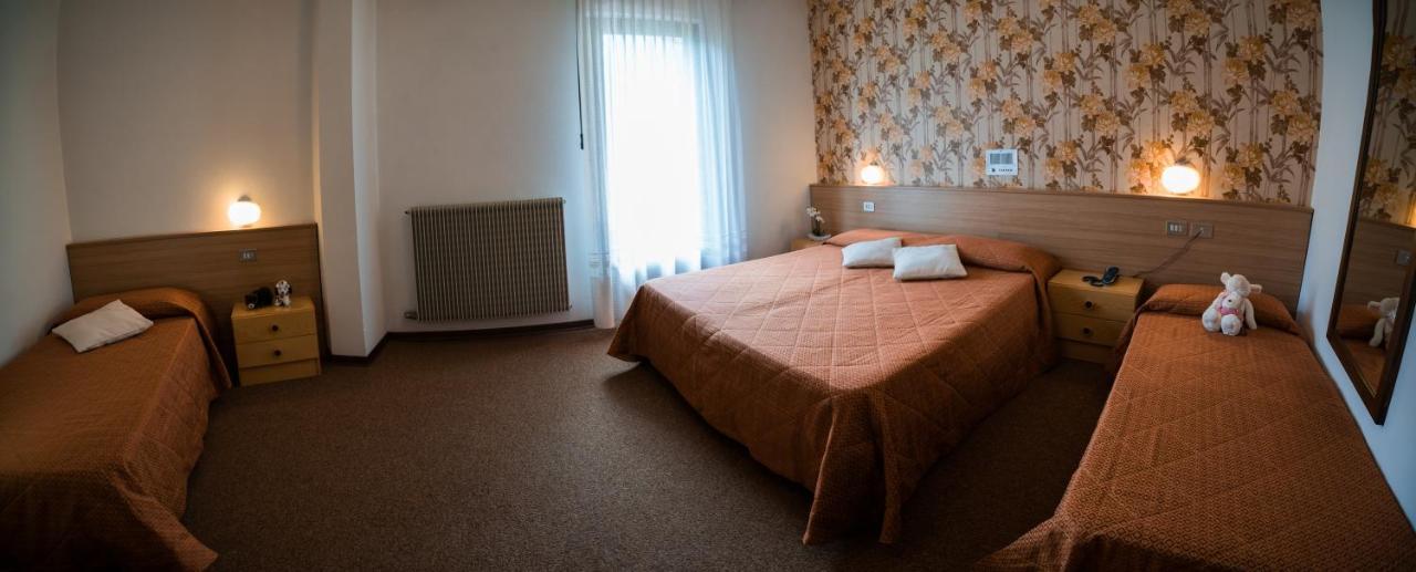 Hotel Rio Кадерцоне Екстер'єр фото
