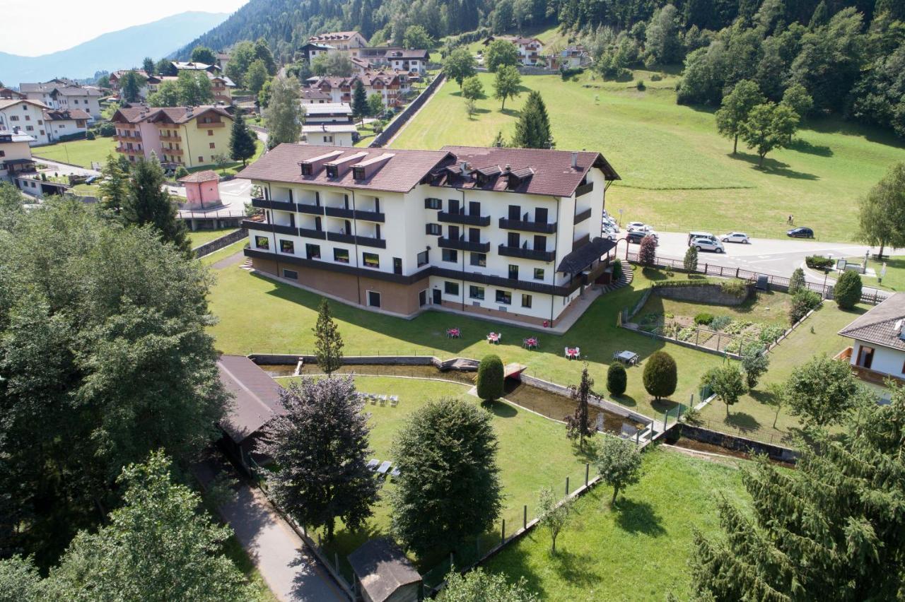 Hotel Rio Кадерцоне Екстер'єр фото