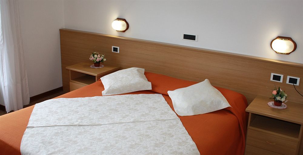 Hotel Rio Кадерцоне Екстер'єр фото